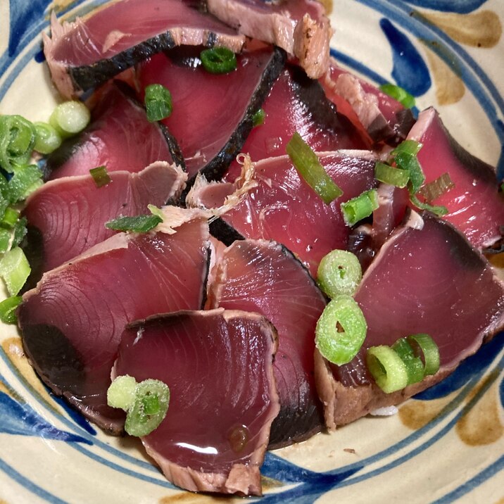 付属のタレに一工夫♪カツオ丼